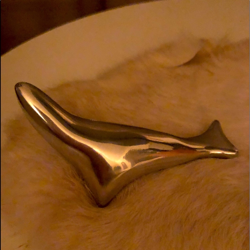 Hoselton MCM aluminum sculpture of Seal!  Made in Canada! Signed and engraved!